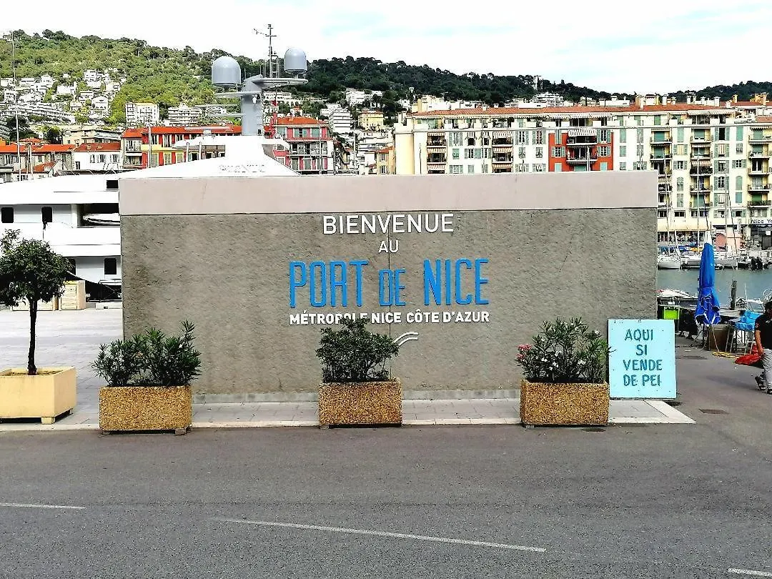 Appartement Atypique Studio port de Nice